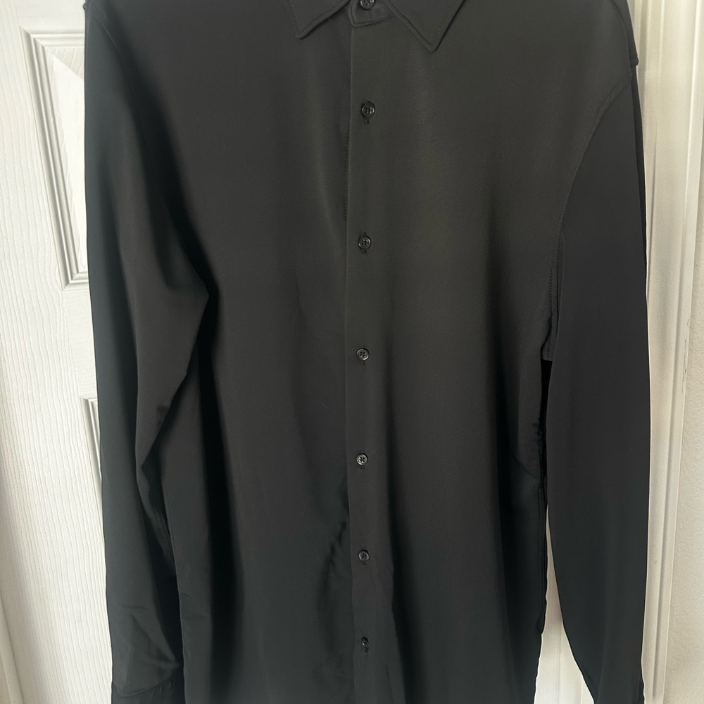 Zara Men's Black Button Down Shirt